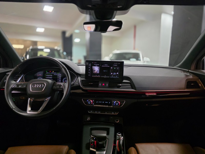 Q5 2.0 TFSI S LINE BLACK QUATTRO S TRONIC GASOLINA 4P - 2023 - CAXIAS DO SUL