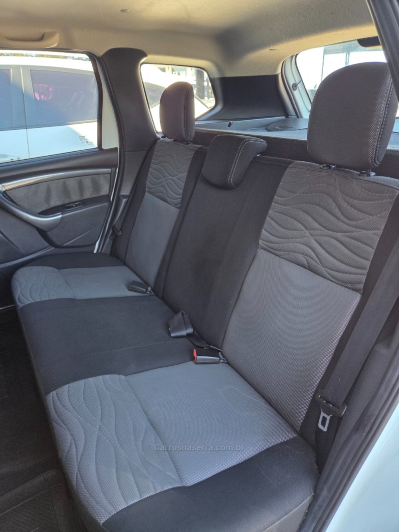 DUSTER 2.0 DYNAMIQUE 4X2 16V FLEX 4P AUTOMÁTICO - 2014 - CAXIAS DO SUL