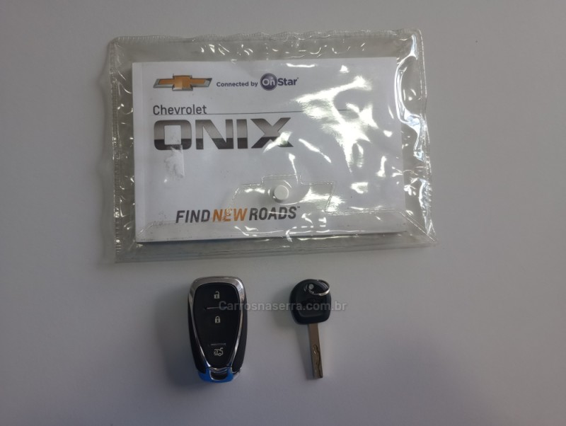 ONIX 1.0 LTZ 12V TURBO FLEX 4P MANUAL - 2023 - CAXIAS DO SUL