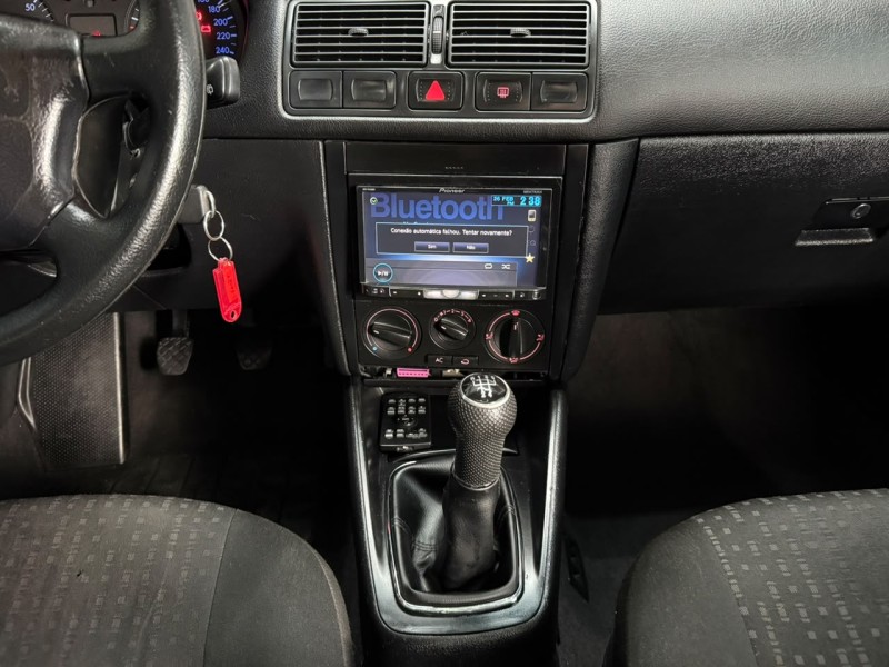 GOLF 1.6 MI 8V GASOLINA 4P MANUAL - 2001 - CAXIAS DO SUL