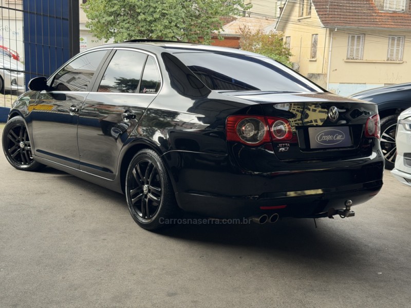 JETTA 2.5 I 20V 150CV GASOLINA 4P TIPTRONIC - 2007 - CAXIAS DO SUL