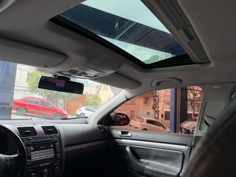 JETTA 2.5 I 20V 150CV GASOLINA 4P TIPTRONIC - 2007 - CAXIAS DO SUL