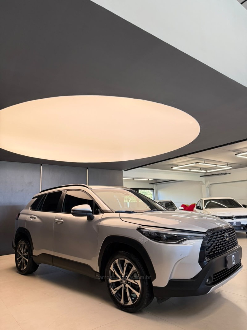 COROLLA 2.0 CROSS XRE 16V FLEX 4P AUTOMÁTICO - 2023 - LAJEADO