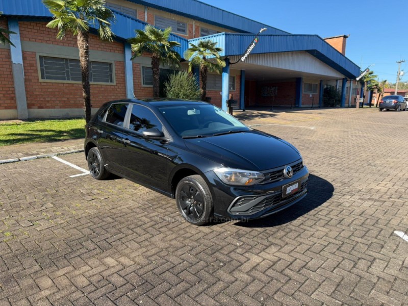 POLO 1.0 MPI TRACK 4P MANUAL
