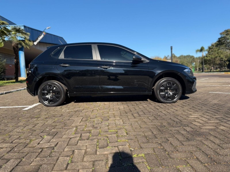 POLO 1.0 MPI TRACK 4P MANUAL - 2023 - BROCHIER