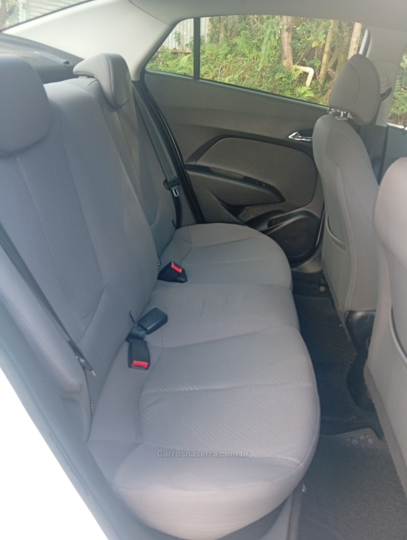 HB20S 1.6 COMFORT PLUS 16V FLEX 4P MANUAL - 2015 - PASSO FUNDO