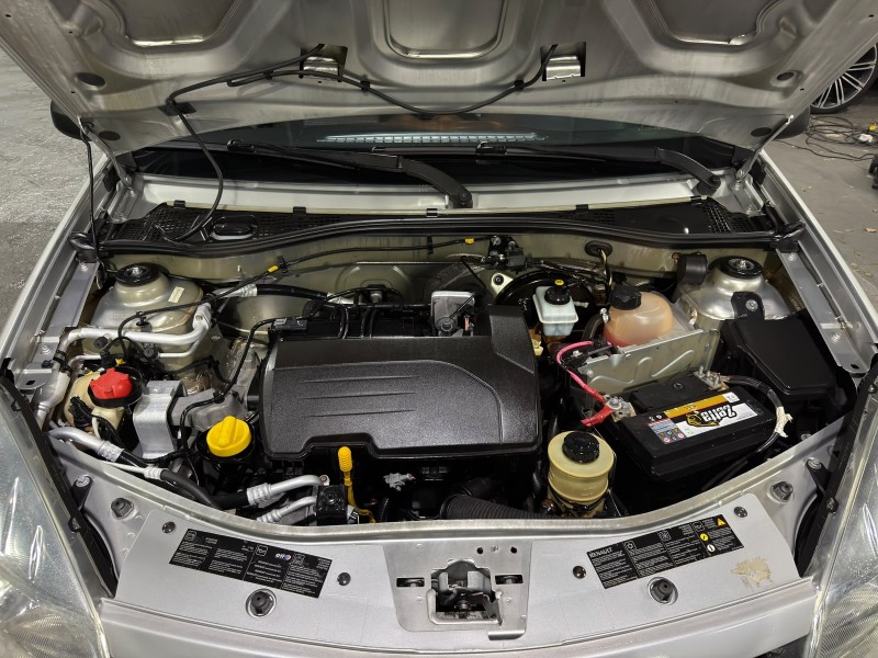 SANDERO 1.0 EXPRESSION 16V FLEX 4P MANUAL - 2010 - CAXIAS DO SUL