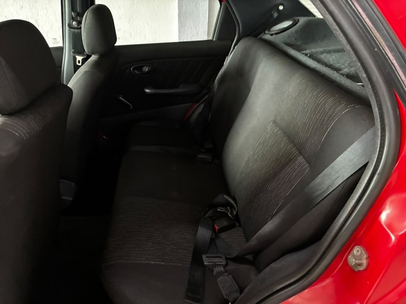 SIENA 1.0 MPI FIRE 8V FLEX 4P MANUAL - 2011 - BOM PRINCíPIO