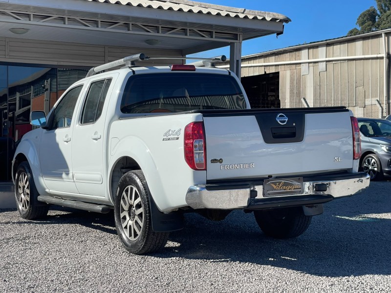 FRONTIER 2.5 SL 4X4 CD TURBO ELETRONIC DIESEL 4P AUTOMÁTICO - 2015 - CAXIAS DO SUL