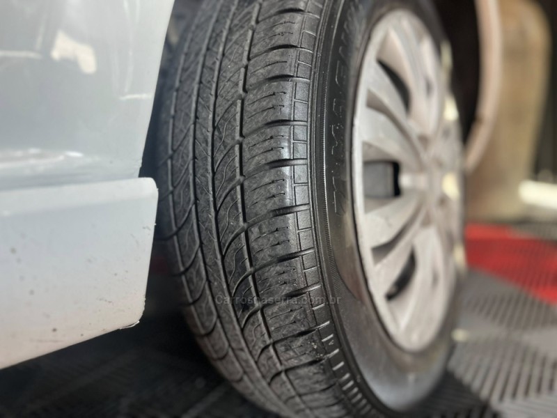 SIENA 1.0 MPI EL 8V FLEX 4P MANUAL - 2013 - ESTâNCIA VELHA