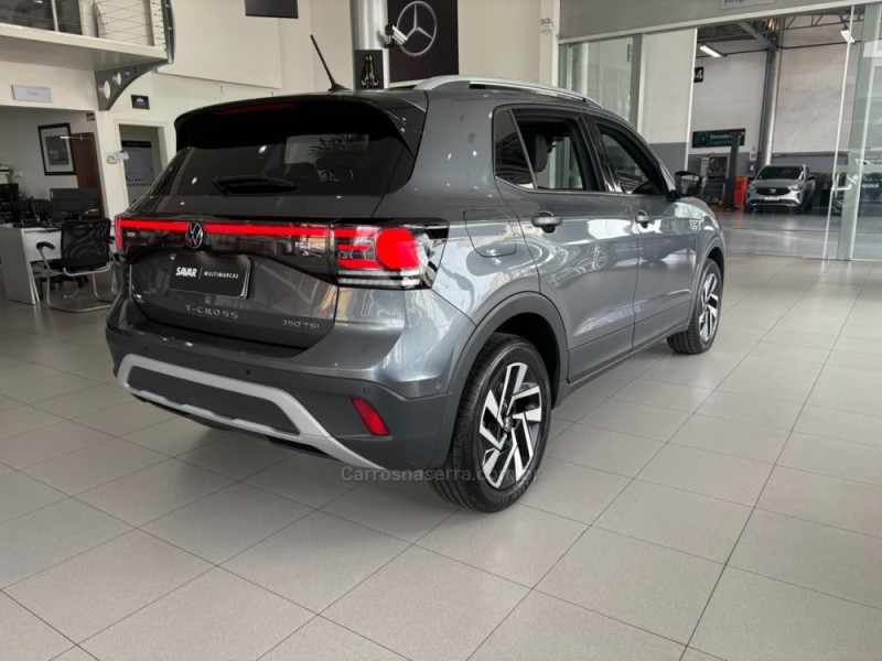 T-CROSS 1.4 HIGHLINE TSI 16V FLEX 4P AUTOMÁTICO - 2026 - NOVO HAMBURGO