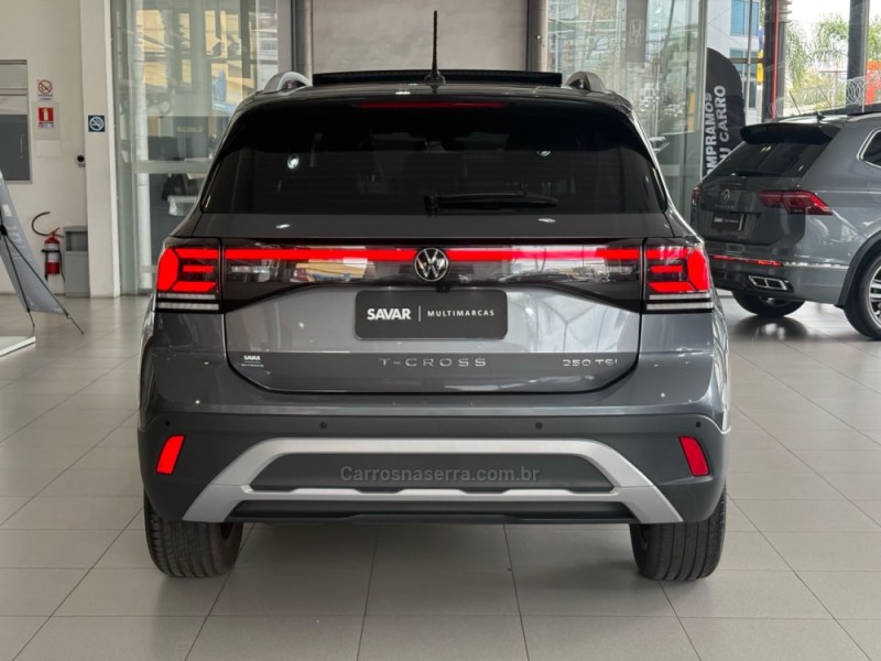 T-CROSS 1.4 HIGHLINE TSI 16V FLEX 4P AUTOMÁTICO - 2026 - NOVO HAMBURGO