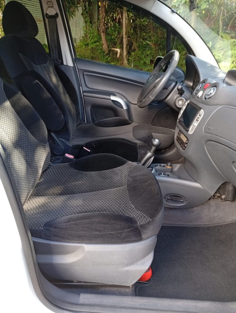 C3 1.4 I EXCLUSIVE 8V FLEX 4P MANUAL - 2012 - PASSO FUNDO