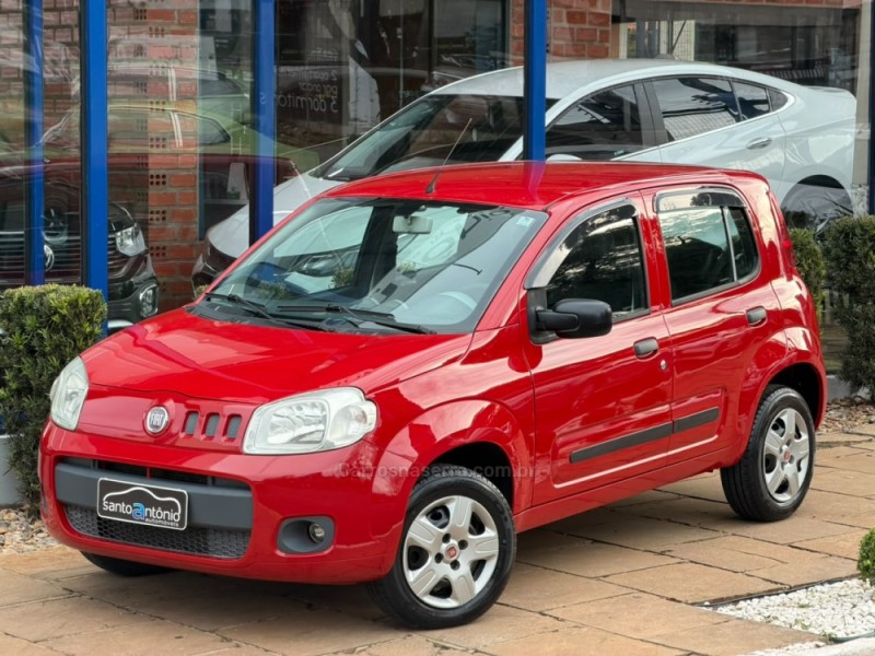 UNO 1.0 EVO VIVACE 8V FLEX 4P MANUAL