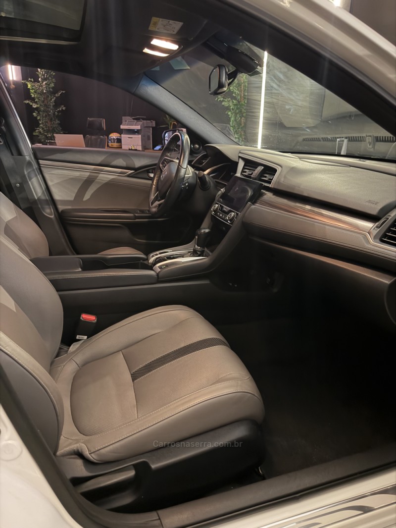 CIVIC 1.5 16V TOURING TURBO GASOLINA 4P AUTOMÁTICO - 2020 - CAXIAS DO SUL