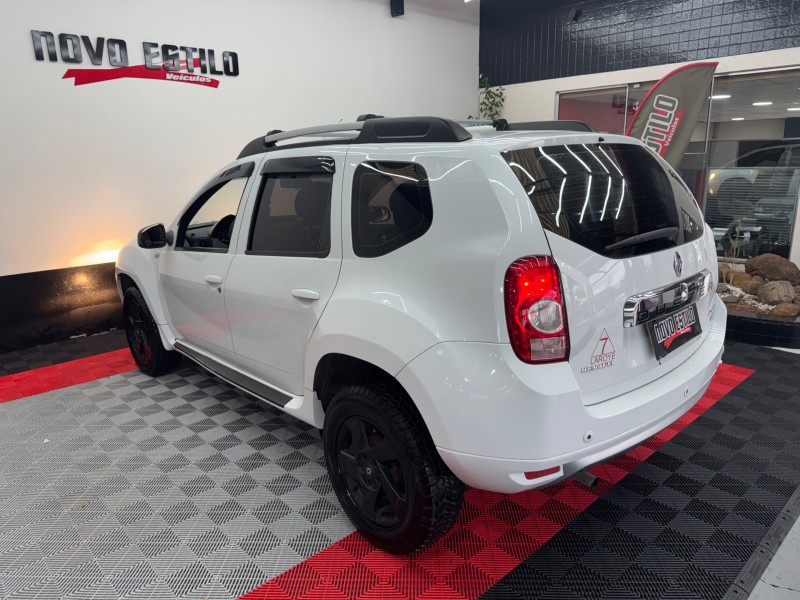 DUSTER 2.0 DYNAMIQUE 4X2 16V FLEX 4P AUTOMÁTICO - 2013 - CAXIAS DO SUL