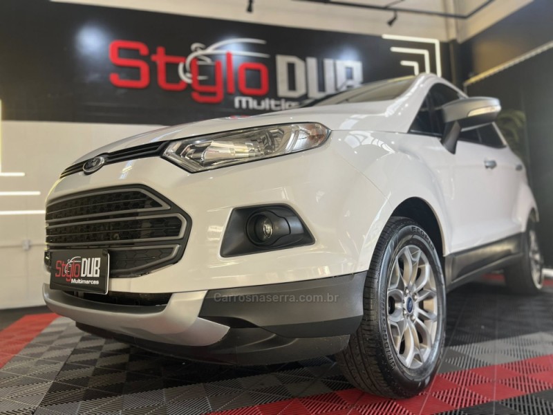 ECOSPORT 1.6 FREESTYLE 8V FLEX 4P MANUAL - 2015 - ESTâNCIA VELHA