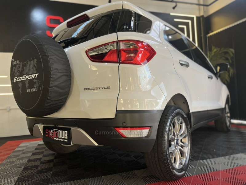 ECOSPORT 1.6 FREESTYLE 8V FLEX 4P MANUAL - 2015 - ESTâNCIA VELHA