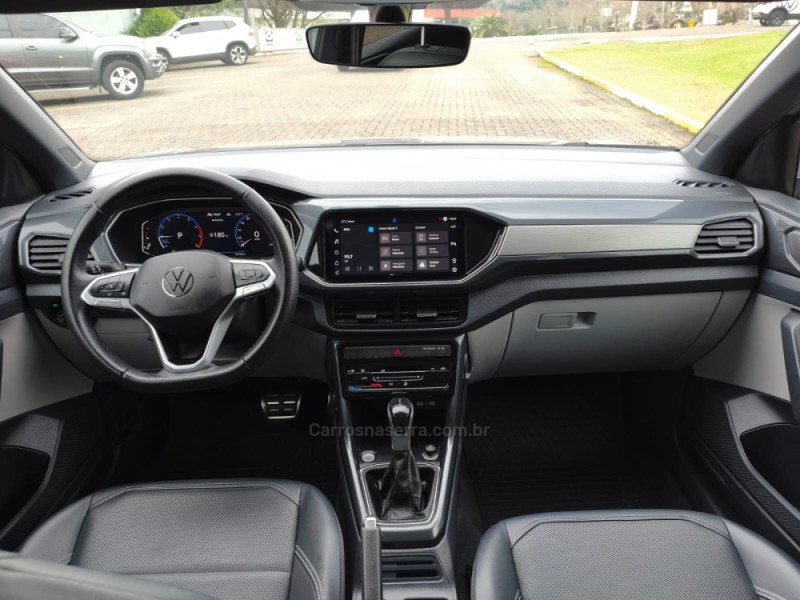 T-CROSS 1.4 HIGHLINE TSI 16V FLEX 4P AUTOMÁTICO - 2024 - NOVA PETRóPOLIS