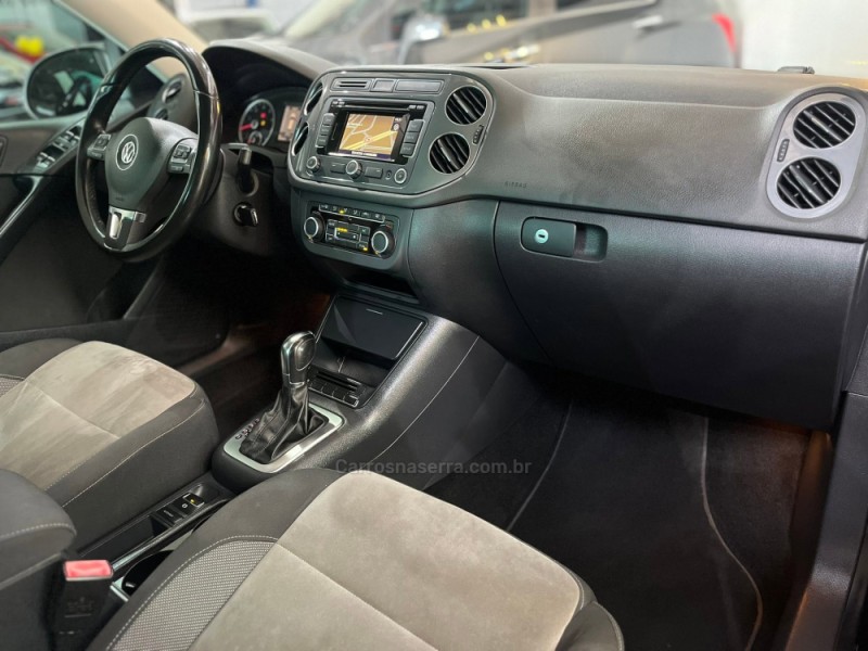 TIGUAN 2.0 TSI 16V TURBO GASOLINA 4P TIPTRONIC - 2012 - ESTâNCIA VELHA