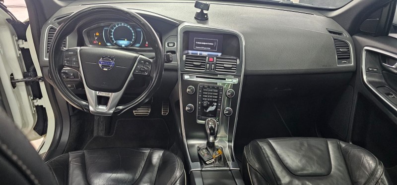 XC60 2.0 T5 KINETIC GASOLINA 4P AUTOMÁTICO - 2014 - CAXIAS DO SUL