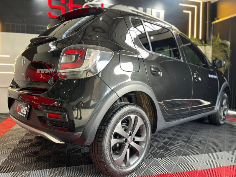 SANDERO 1.6 STEPWAY 16V FLEX 4P MANUAL - 2018 - ESTâNCIA VELHA