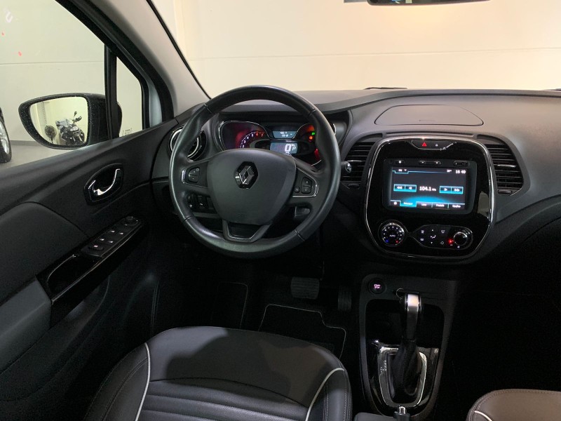 CAPTUR 2.0 16V FLEX INTENSE AUTOMÁTICO - 2018 - CAXIAS DO SUL