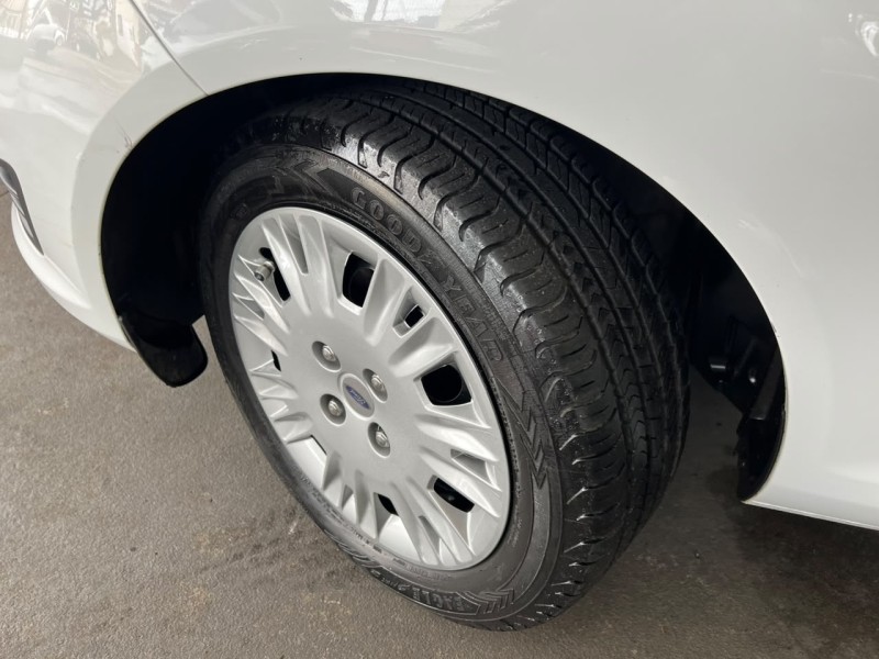 FIESTA 1.5 S HATCH 16V FLEX 4P MANUAL - 2014 - CAXIAS DO SUL