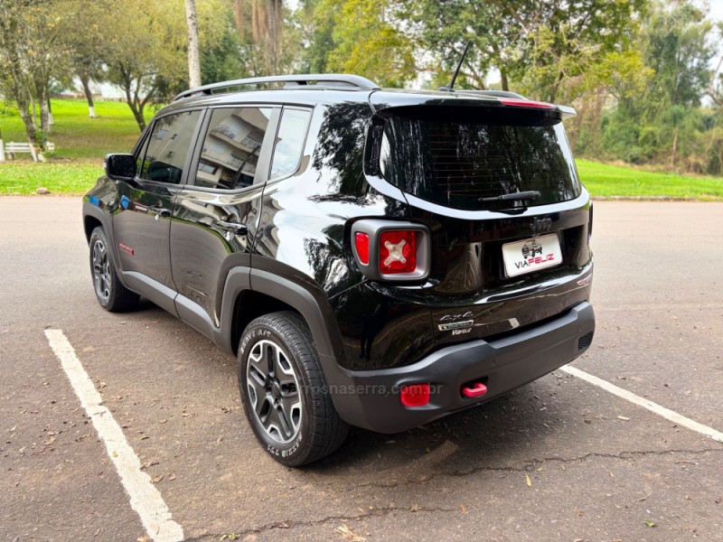 RENEGADE 2.0 16V TURBO DIESEL TRAILHAWK 4P 4X4 AUTOMÁTICO - 2016 - FELIZ