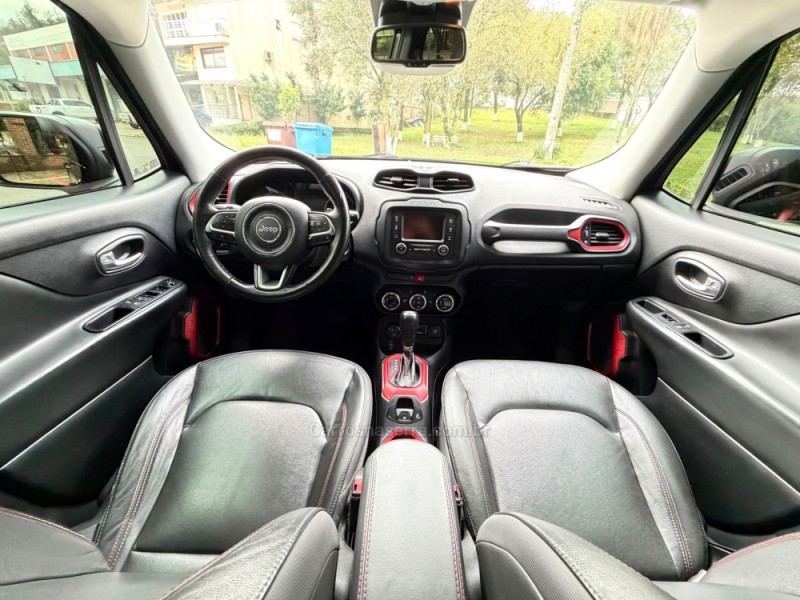 RENEGADE 2.0 16V TURBO DIESEL TRAILHAWK 4P 4X4 AUTOMÁTICO - 2016 - FELIZ
