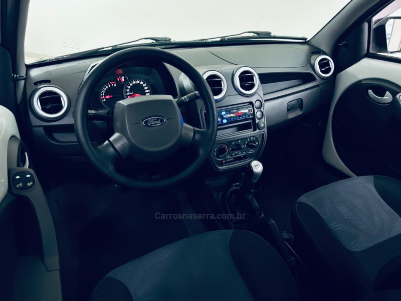KA 1.0 MPI CLASS 8V FLEX 2P MANUAL - 2013 - CAXIAS DO SUL