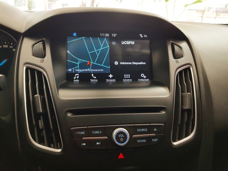 FOCUS 2.0 SE PLUS FASTBACK 16V FLEX 4P AUTOMÁTICO - 2017 - CAXIAS DO SUL