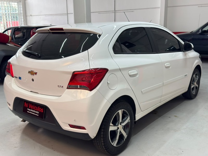 ONIX 1.4 MPFI LTZ 8V FLEX 4P AUTOMÁTICO - 2018 - CAXIAS DO SUL