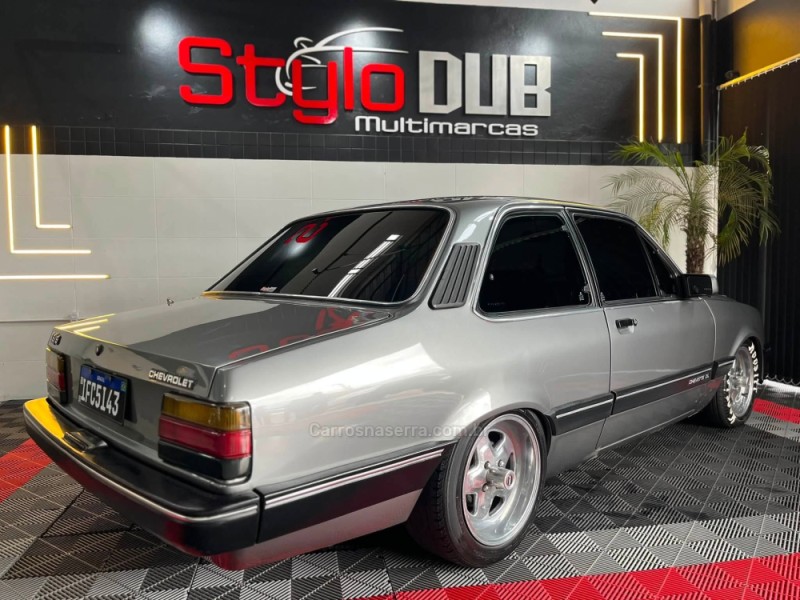 CHEVETTE 1.6 DL 8V GASOLINA 2P MANUAL - 1992 - ESTâNCIA VELHA