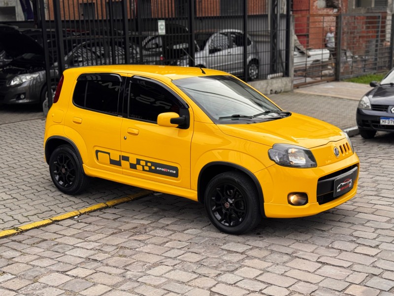 UNO 1.4 EVO SPORTING 8V FLEX 4P MANUAL - 2012 - CAXIAS DO SUL