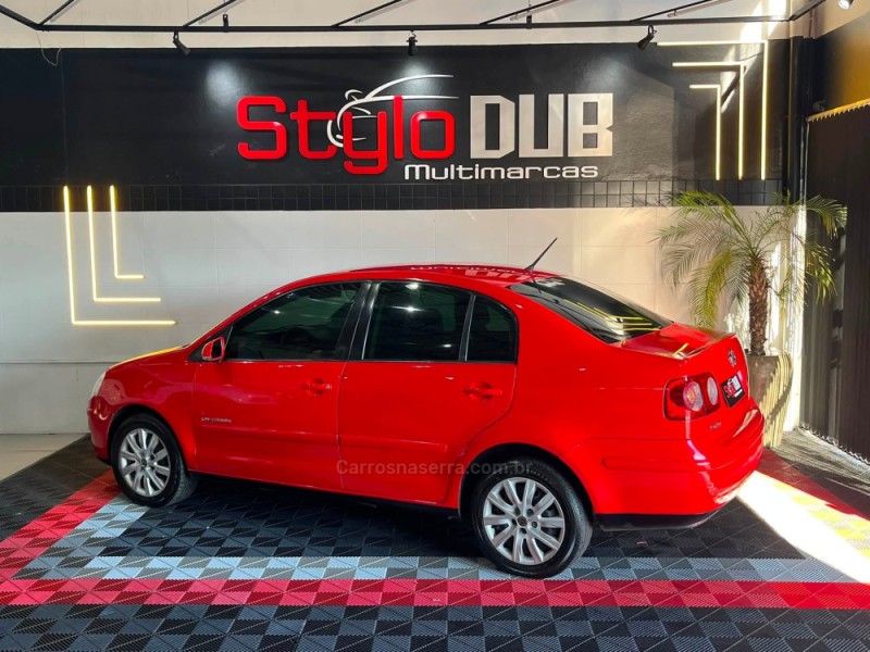 POLO SEDAN 1.6 MI COMFORTLINE 8V FLEX 4P MANUAL - 2010 - ESTâNCIA VELHA