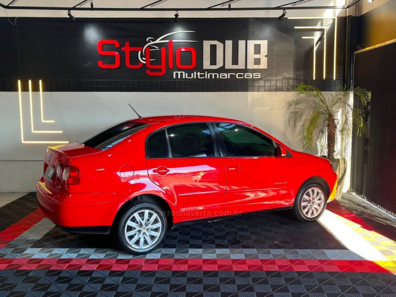 POLO SEDAN 1.6 MI COMFORTLINE 8V FLEX 4P MANUAL - 2010 - ESTâNCIA VELHA