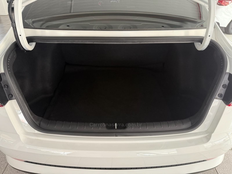 HB20S 1.0 COMFORT STYLE 12V FLEX 4P MANUAL - 2024 - NOVO HAMBURGO