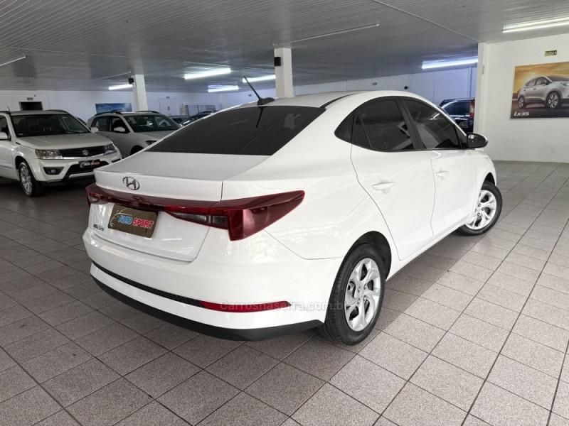 HB20S 1.0 COMFORT STYLE 12V FLEX 4P MANUAL - 2024 - NOVO HAMBURGO
