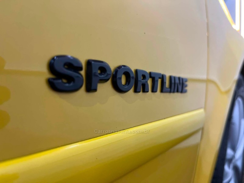 GOLF 1.6 MI SPORTLINE 8V FLEX 4P MANUAL - 2011 - ESTâNCIA VELHA