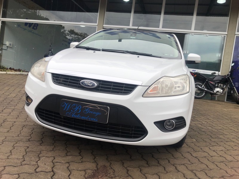 FOCUS 2.0 HC 16V FLEX 4P MANUAL - 2013 - VALE REAL