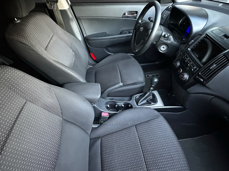 I30 2.0 MPFI GLS 16V GASOLINA 4P AUTOMÁTICO - 2011 - SAPIRANGA