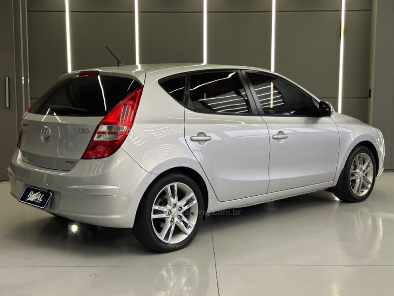 I30 2.0 MPFI GLS 16V GASOLINA 4P AUTOMÁTICO - 2011 - SAPIRANGA