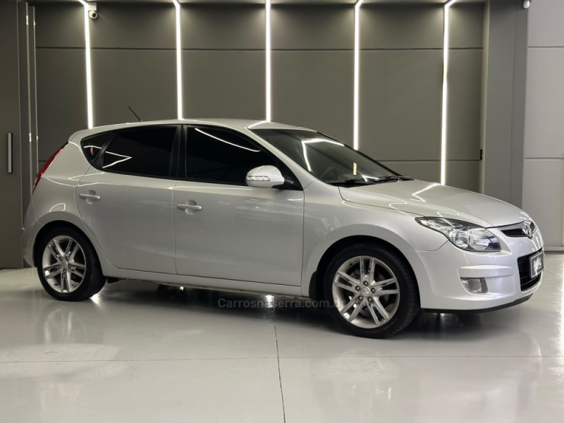 I30 2.0 MPFI GLS 16V GASOLINA 4P AUTOMÁTICO - 2011 - SAPIRANGA