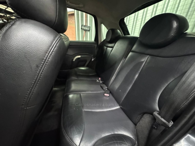 C3 1.4 I GLX 8V FLEX 4P MANUAL - 2012 - IGREJINHA
