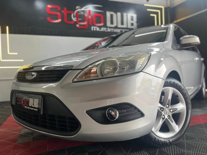 FOCUS 1.6 GLX 8V GASOLINA 4P MANUAL - 2011 - ESTâNCIA VELHA
