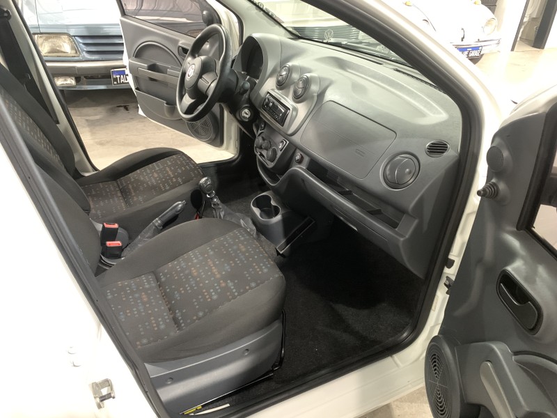 UNO 1.0 VIVACE 8V FLEX 4P MANUAL - 2016 - CAXIAS DO SUL