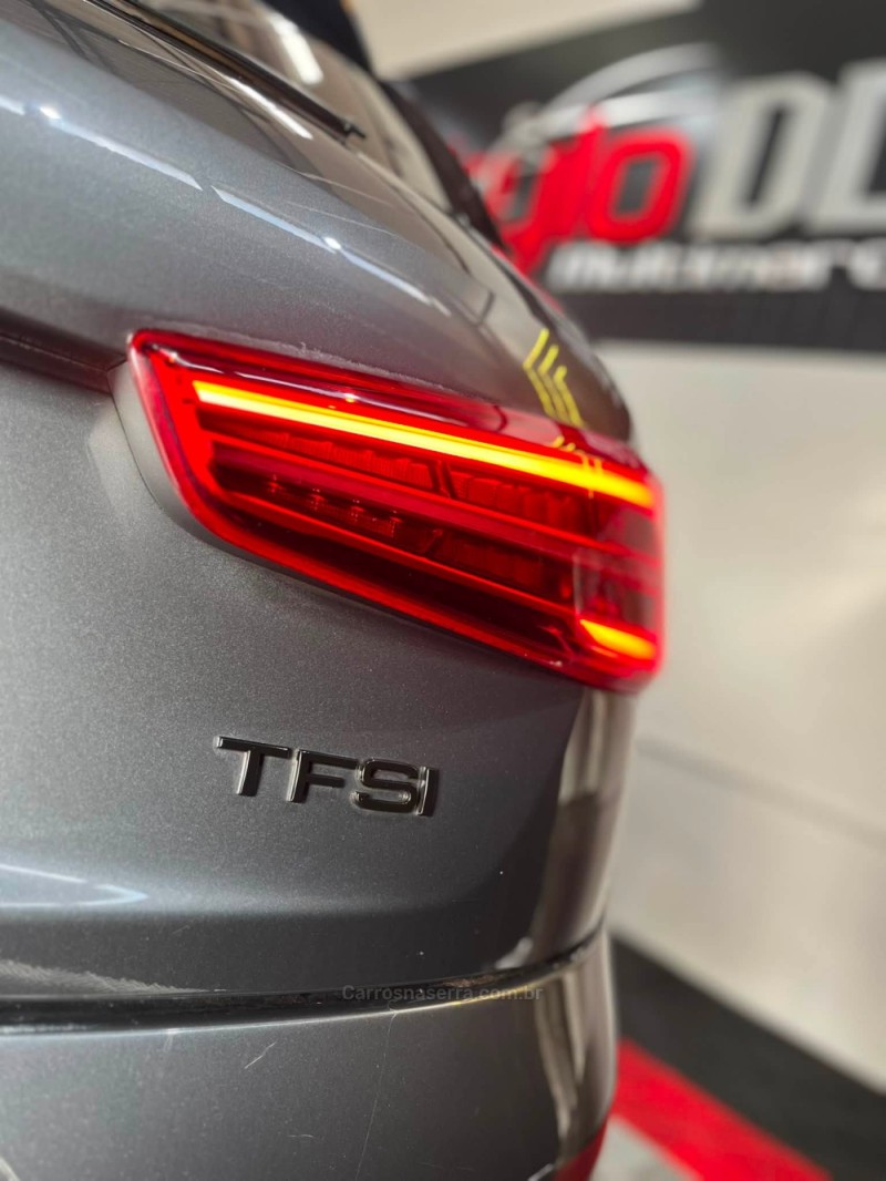 Q3 1.4 TFSI S TRONIC 16V FLEX 4P AUTOMATICO - 2017 - ESTâNCIA VELHA