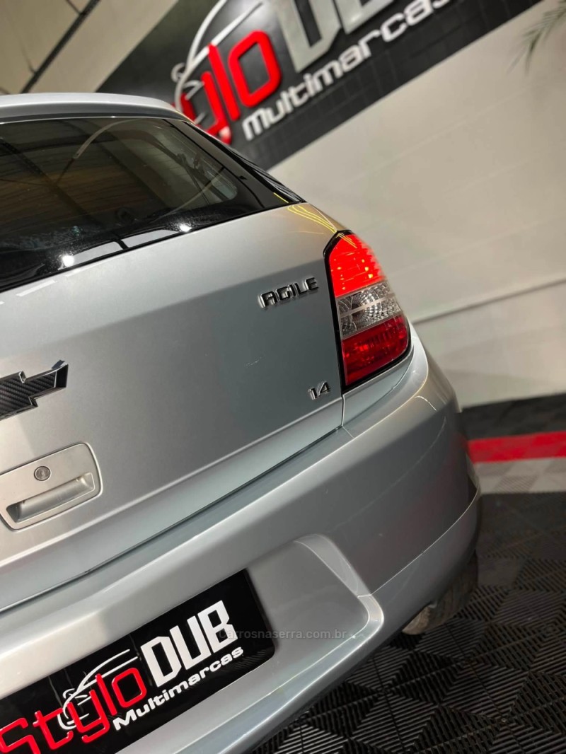 AGILE 1.4 MPFI LTZ 8V FLEX 4P MANUAL - 2011 - ESTâNCIA VELHA