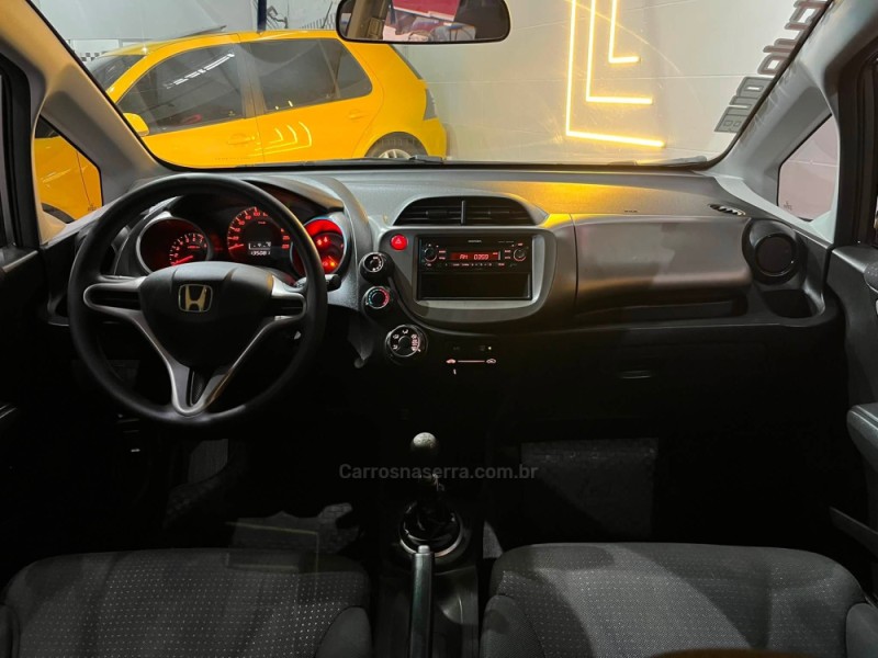 FIT 1.4 LXL 8V FLEX 4P MANUAL - 2011 - ESTâNCIA VELHA